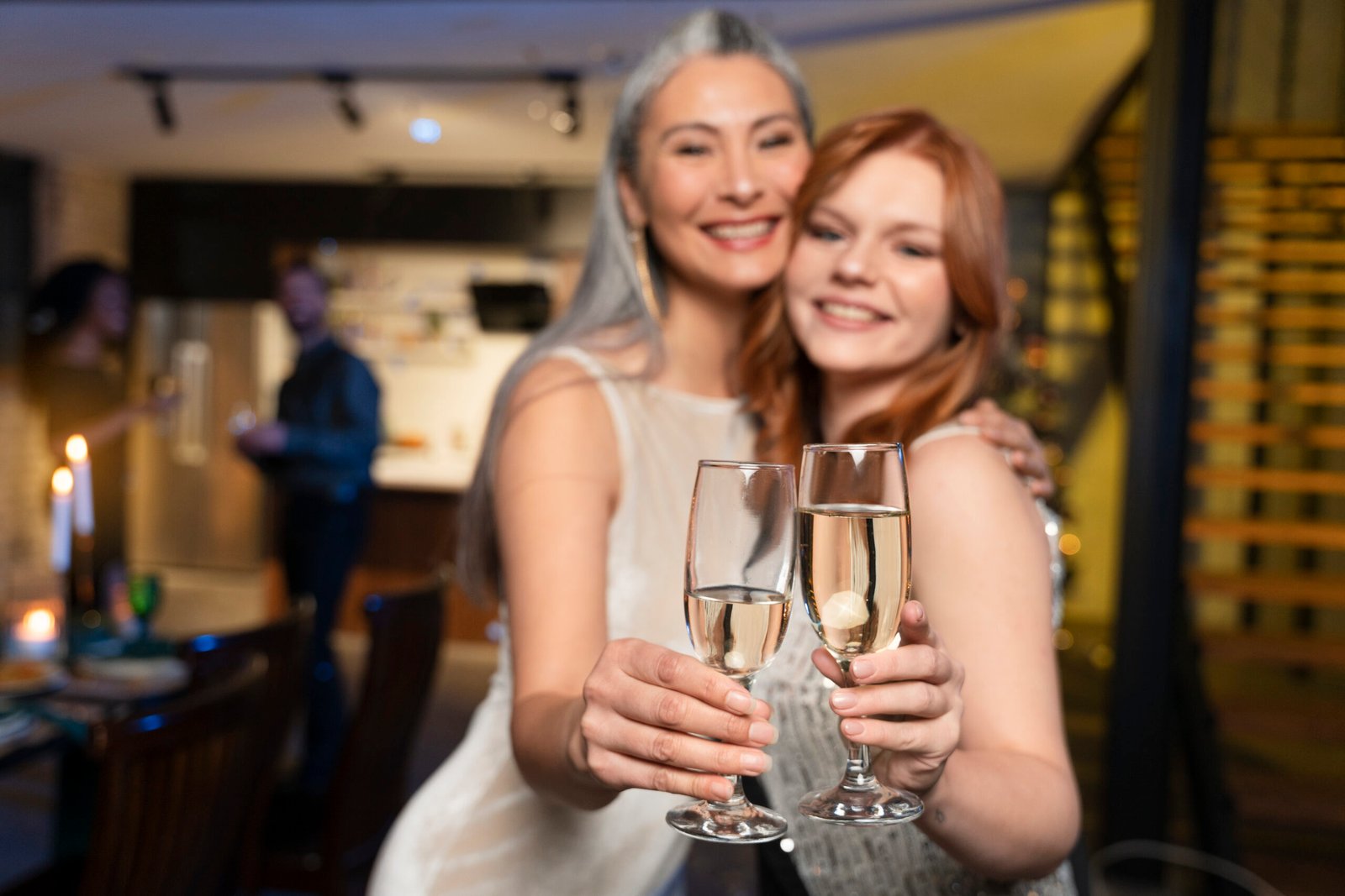 mother-daughter-partying-new-year-night
